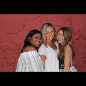 Meet your Posher, Kenzie