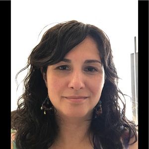 Meet your Posher, Joelle