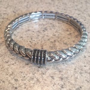 Lia Sophia Stretch Bangle Bracelet 7"