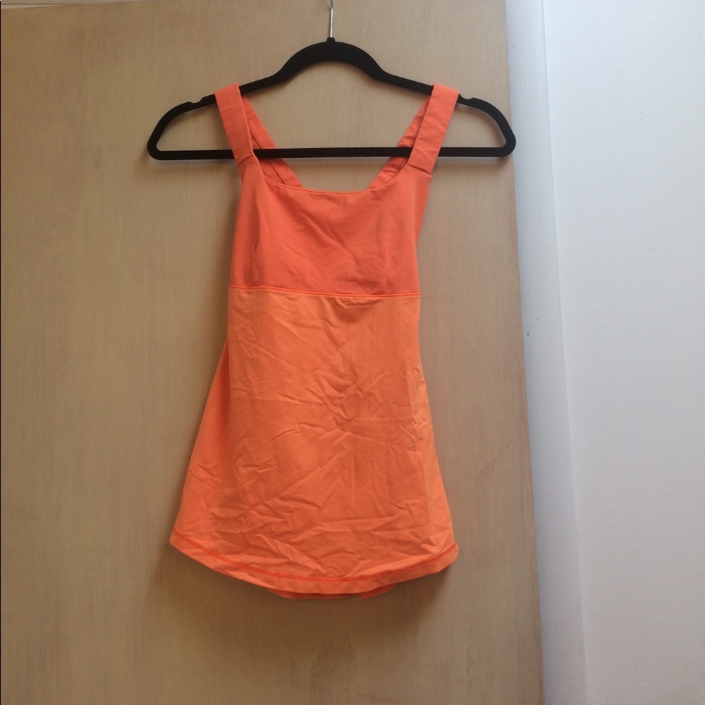Lululemon tank top