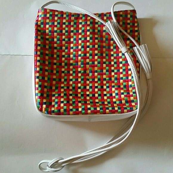 ESCADA - Picture 2 of 5