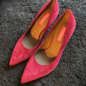 Isaac Mizrahi New York red pumps