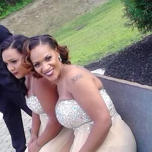 Meet your Posher, Cassandra