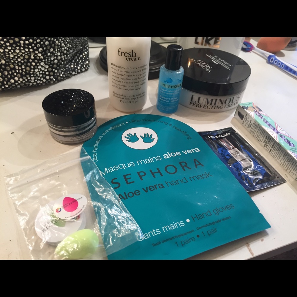 Makeup bundle!