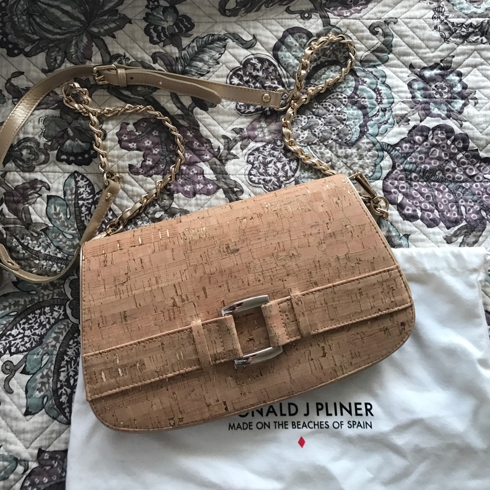 MAKE AN OFFER! -  Donald J Pliner cork purse