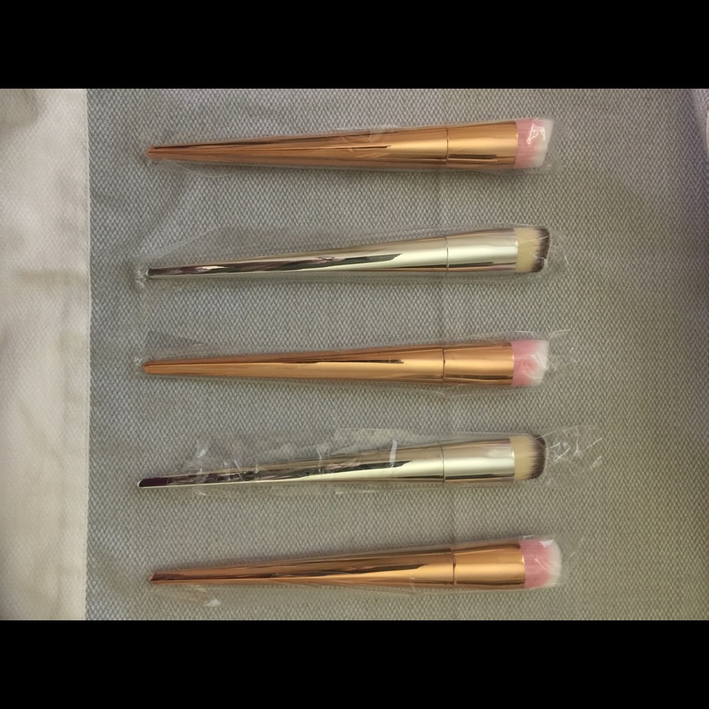 Wand angle brush price is 1 brush