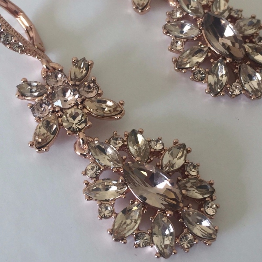 Givenchy Rose Gold Swarovski Crystal Earrings New - Picture 4 of 6