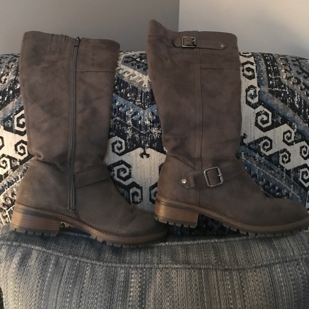 Kenneth Cole Boots