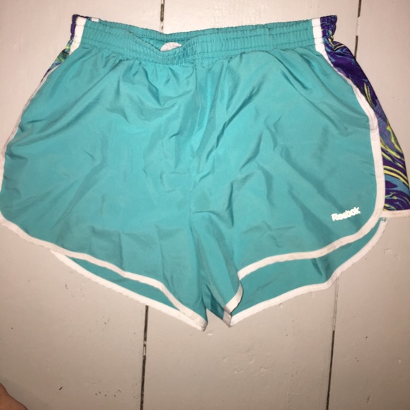 Athletic shorts - Picture 1 of 2