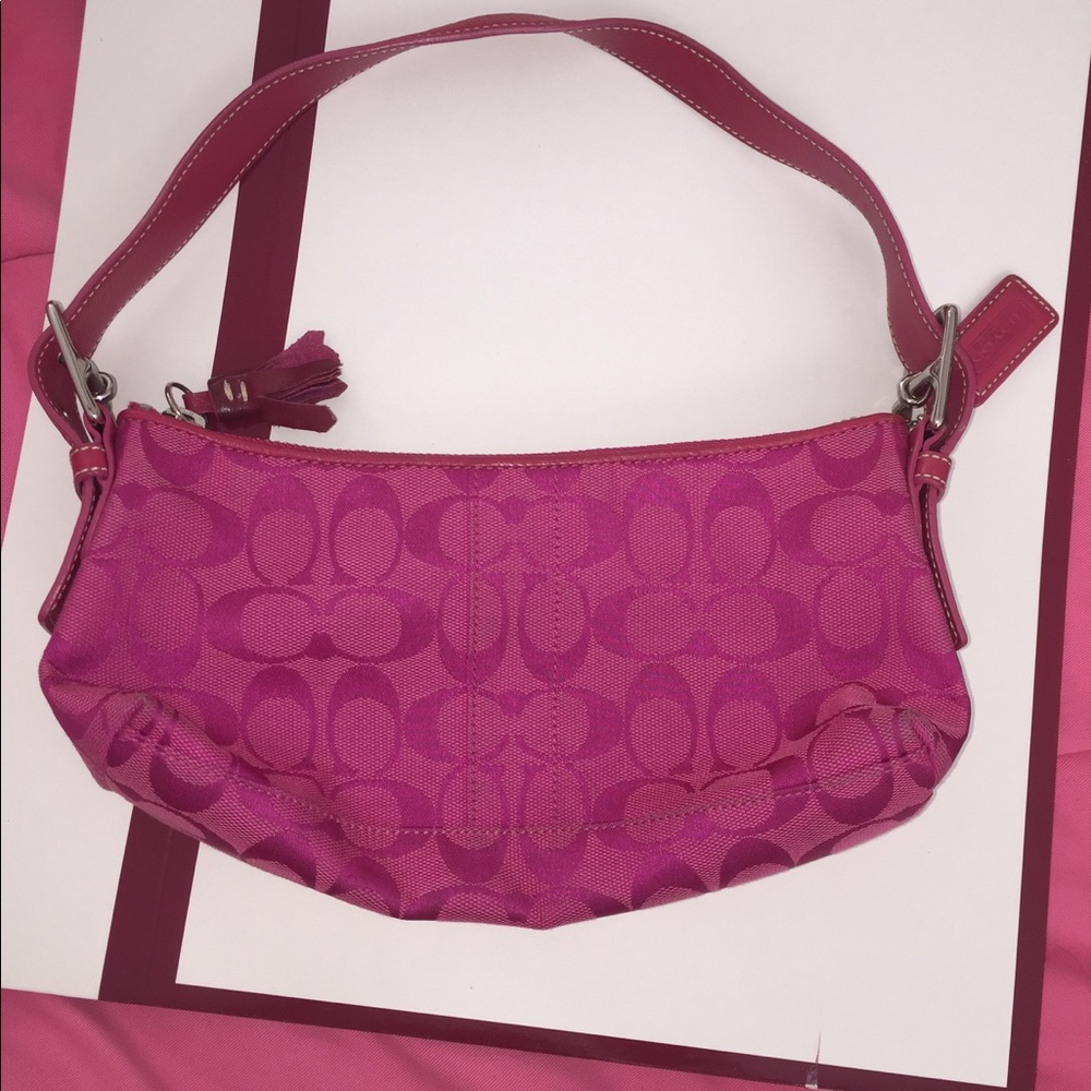 Hot pink signature Coach shoulder Bag