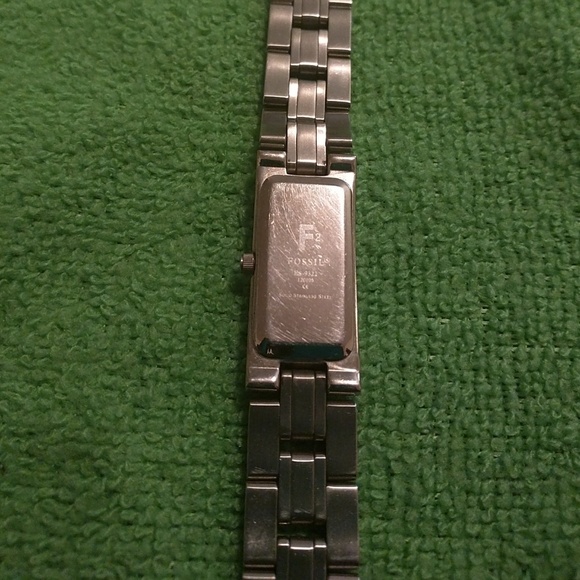 Fossil Watch - Picture 3 of 3