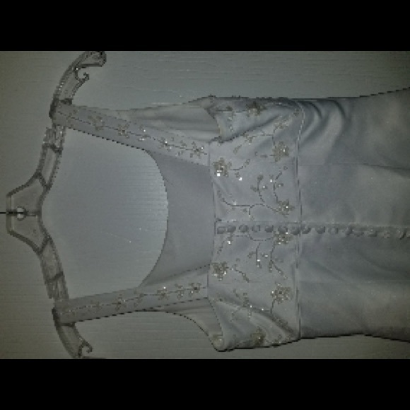 Size 4 wedding dress - Picture 4 of 6