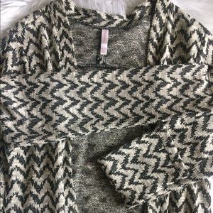 Long patterned duster