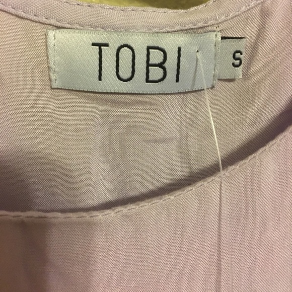 Tobi Dress - Picture 3 of 4
