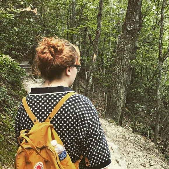 Meet your Posher, Audrey - Picture 1 of 1