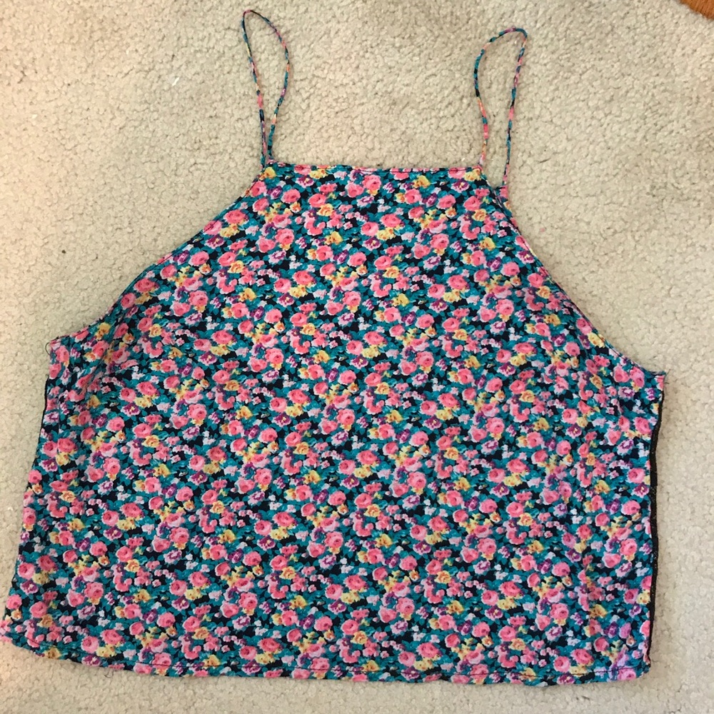 COLORFUL BRIGHT FLORAL CROP TOP FROM URBAN