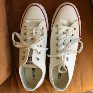White converse