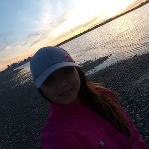 Meet your Posher, Uyen