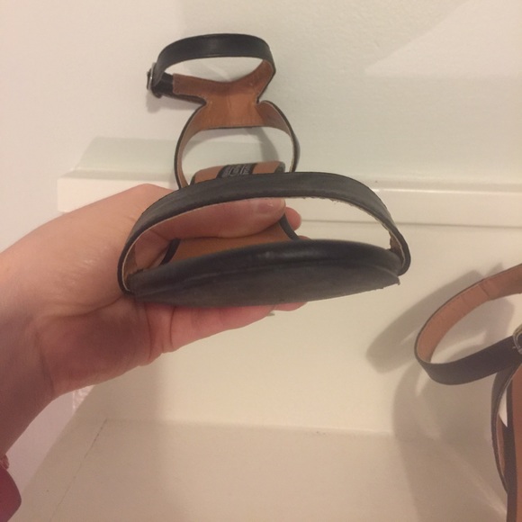 Deena & Ozzy ankle strap clear heel - Picture 4 of 8