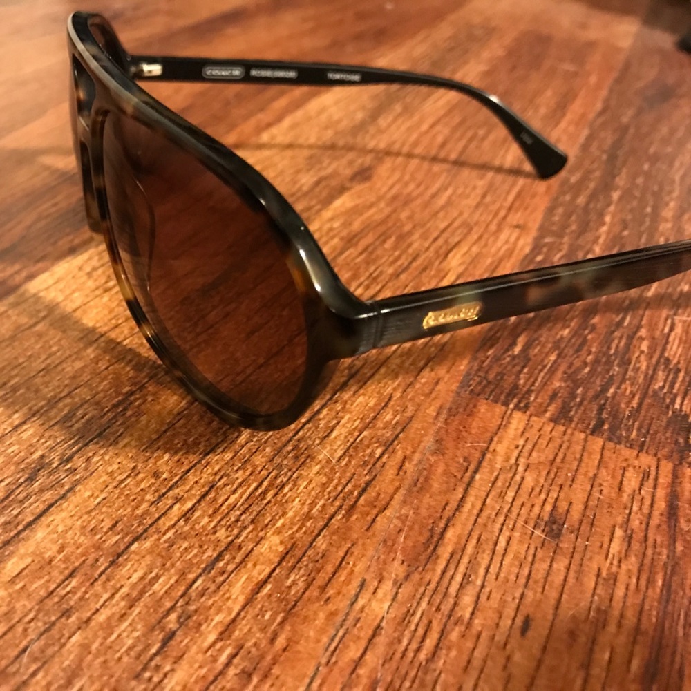 Coach sunglasses.Cheetah Print!