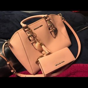 ROSEPINK MK PURSE WITH MATCHING WALLET ❤️