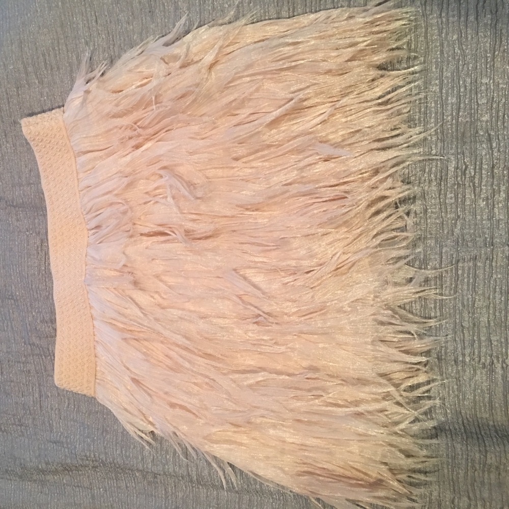 Feathery blush skirt