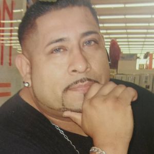 Meet your Posher, Alfonso angel