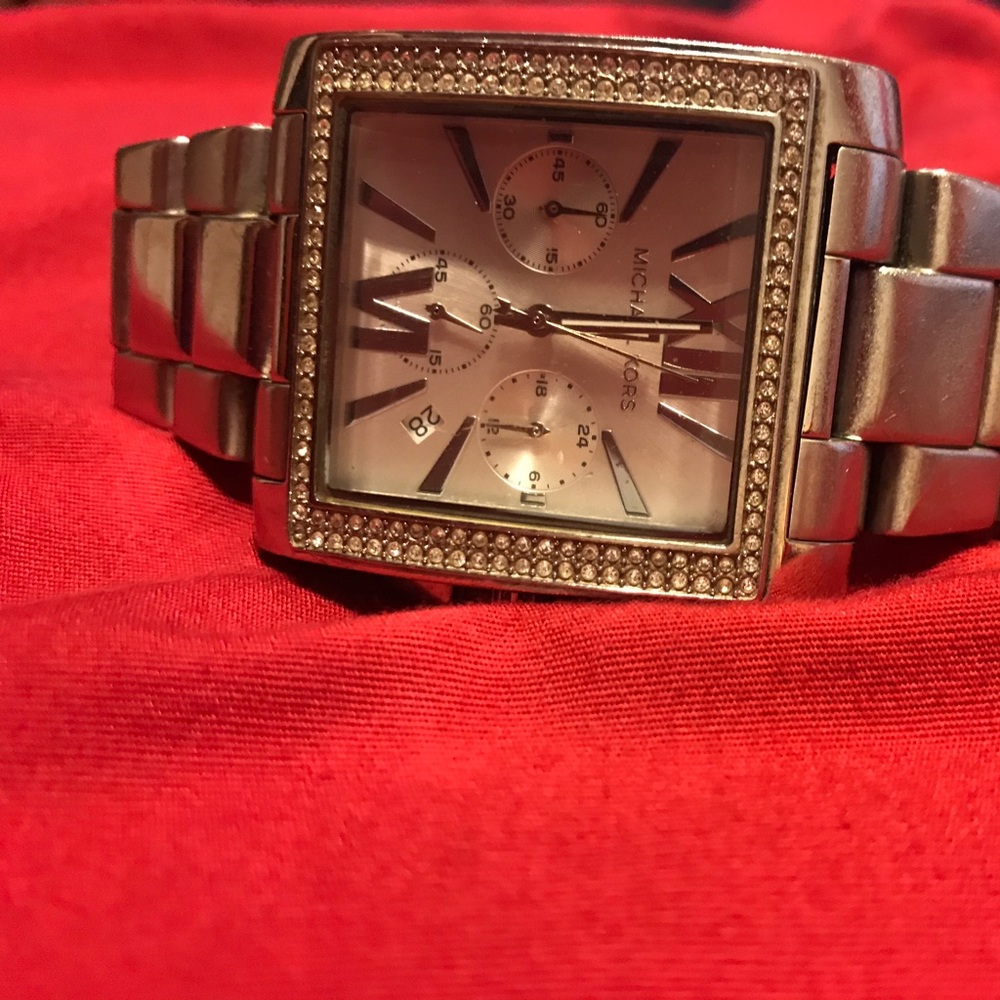 Michael Kors Silver Boyfriend watch