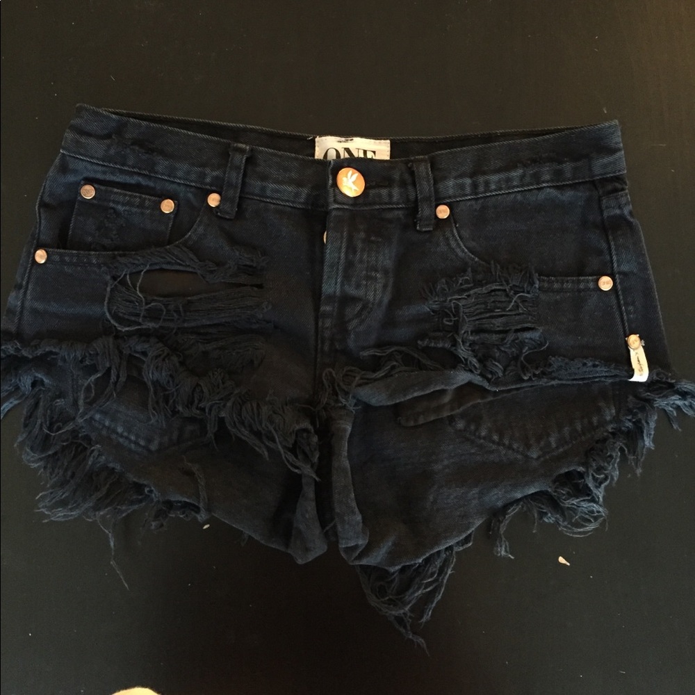 One teaspoon black shorts