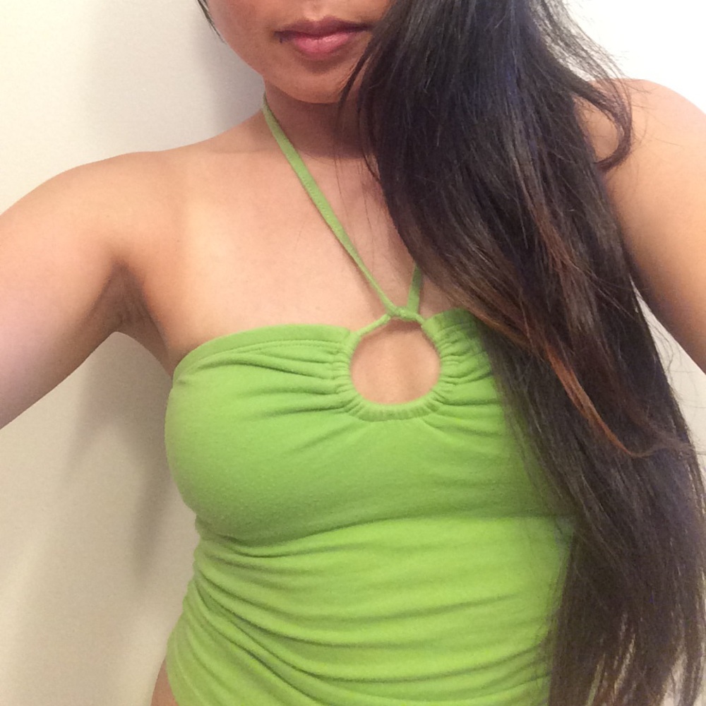 A&F cropped top
