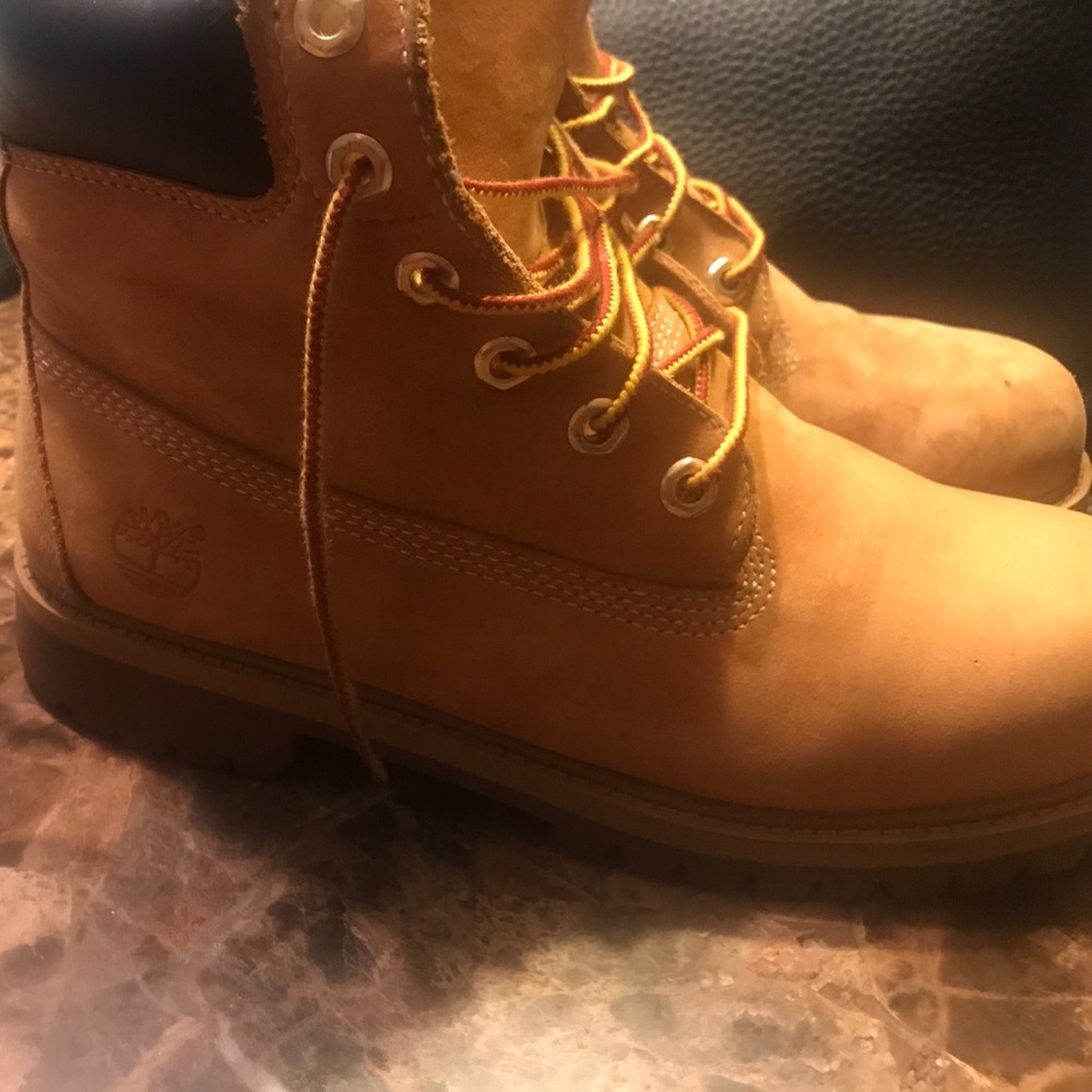 Boys Timberlands