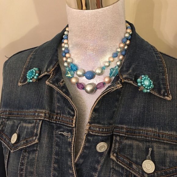 Vintage Japan Two Strand Blue Beads Necklace - Picture 7 of 11