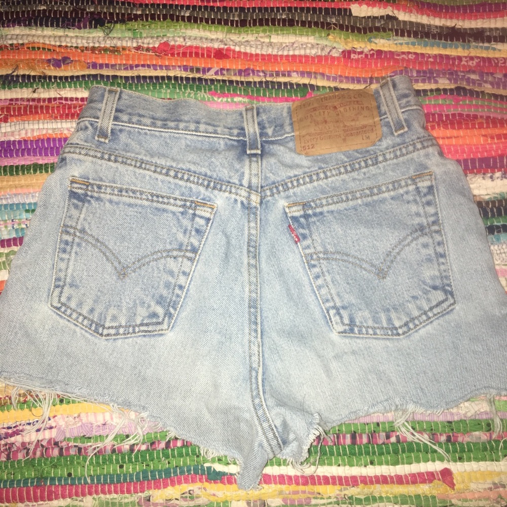 Vintage high wasted Levi shorts