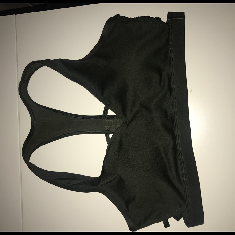 Victoria's secret sports bra  [SOLD]*****