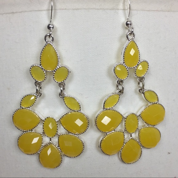 Jewelry - NWOT Yellow Statement Earrings