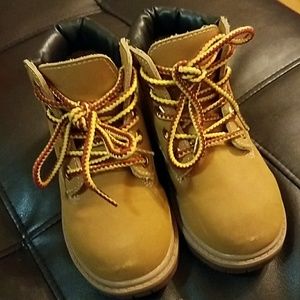 Toddler work boots