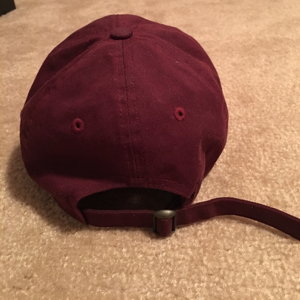 distressed hat - Picture 3 of 3