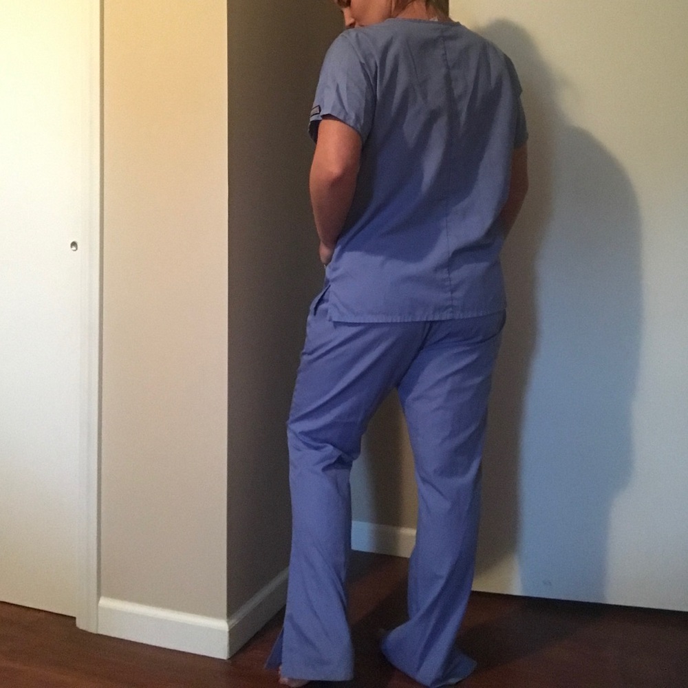 Cherokee workwear scrub top