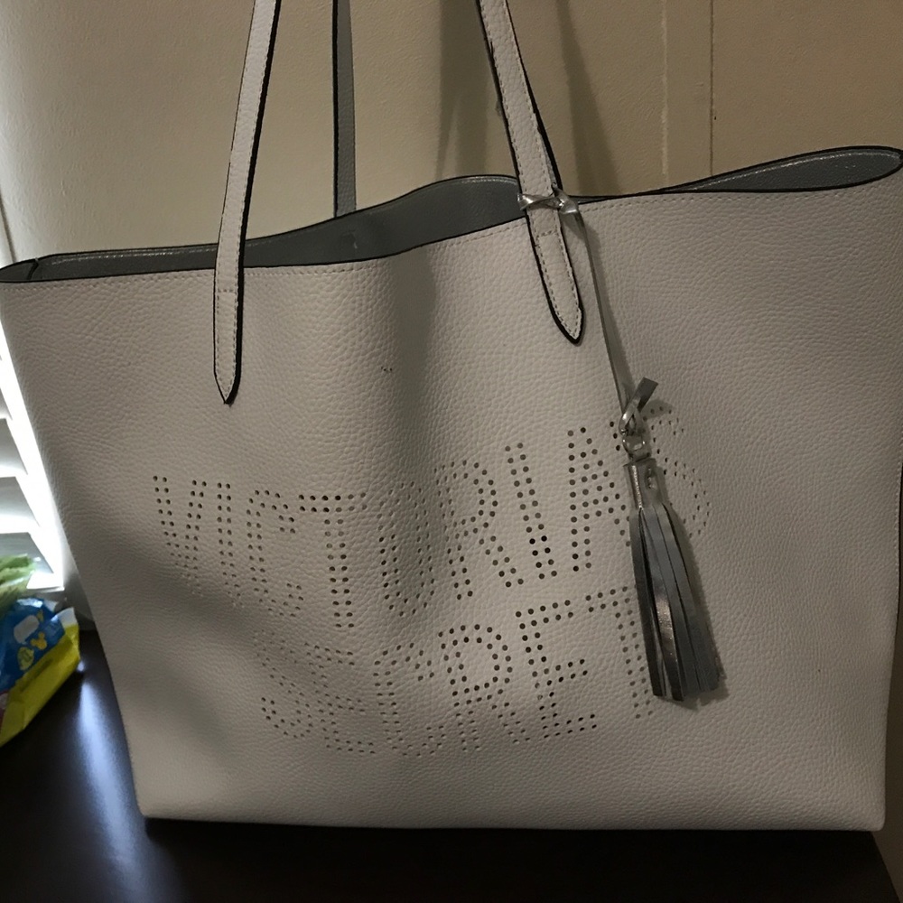 Victoria's Secret tote