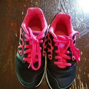 Toddler Girls Nike Shoes
