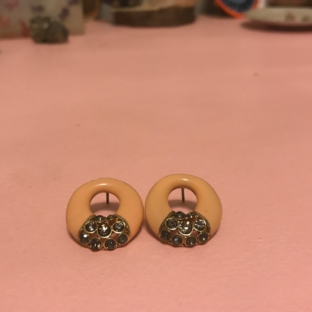 Peach and gray earrings
