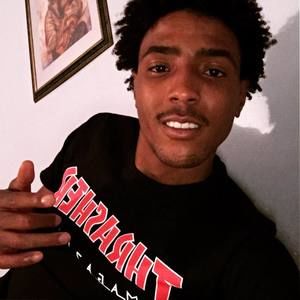 Meet your Posher, Derek