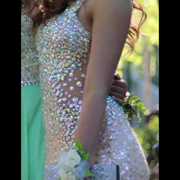 Prom dress - Picture 3 of 4