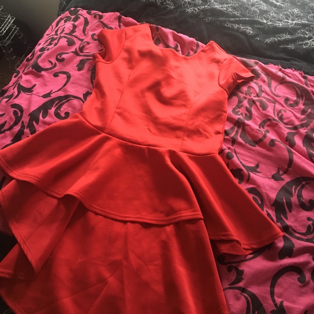 red peplum top, long trail