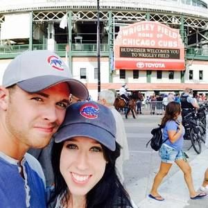 Meet your Posher, Max