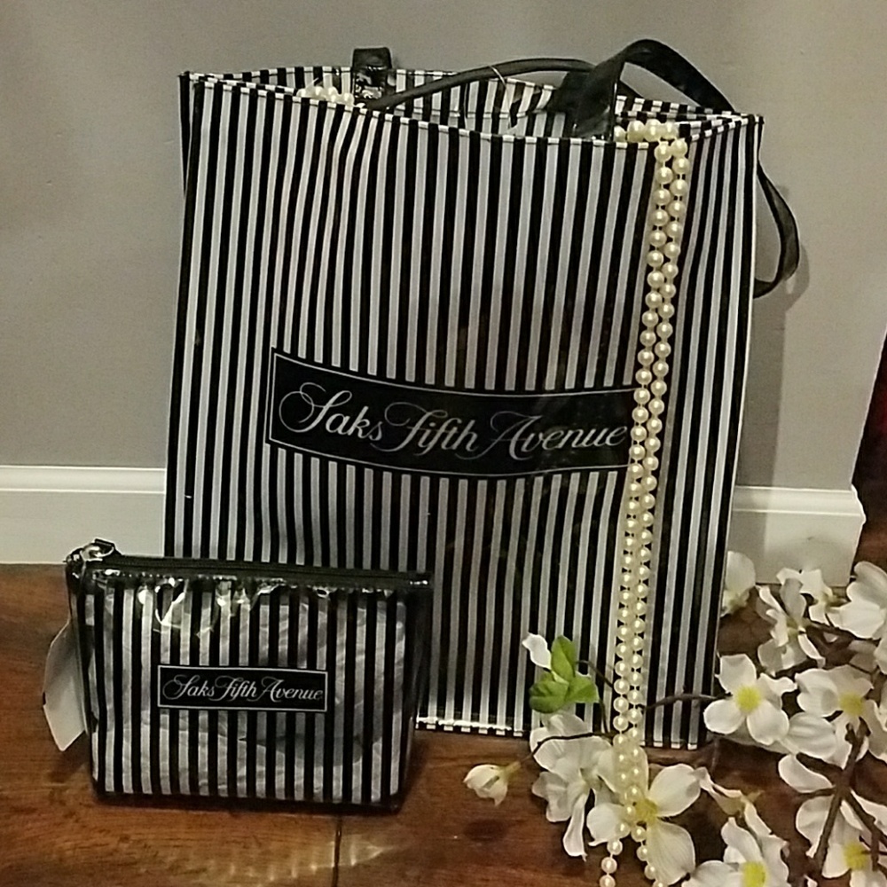 SAKS FIFTH AVE. Clear Tote & Makeup bag