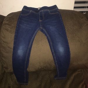 Girls jegging jeans (Size 4)