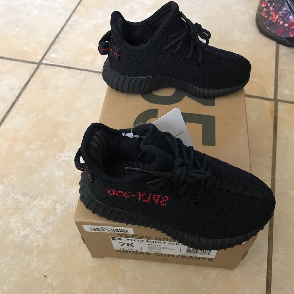 Yeezy 350 7y