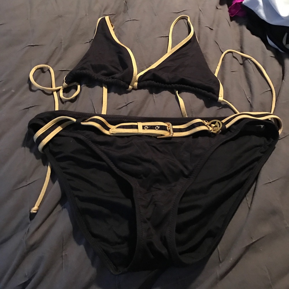 Vs Bikini Set - image 1