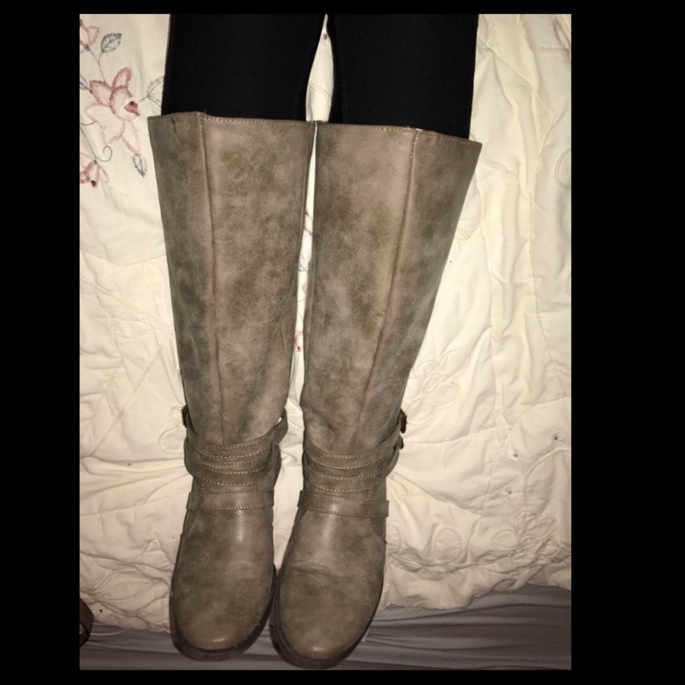 Spool 72 Taupe Boots